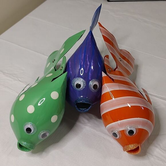 Recycled Fish Friends, Fred, Brad and Jasper - Picture 2 of 9